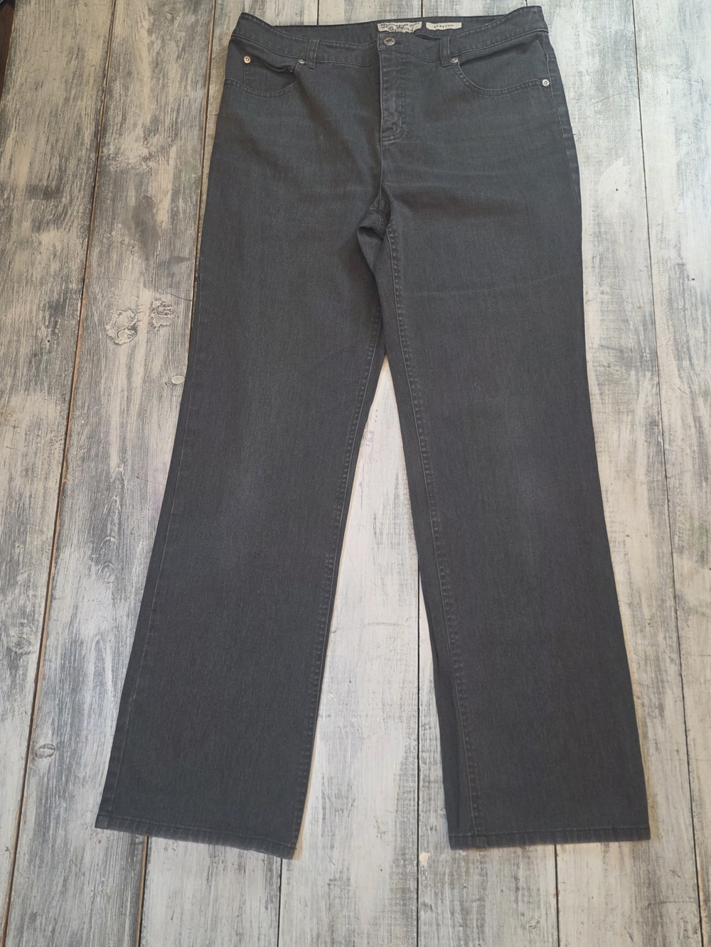 Jones New York w Shape Control Women’s Charcoal Stretch Straight-Leg Jeans sz 10